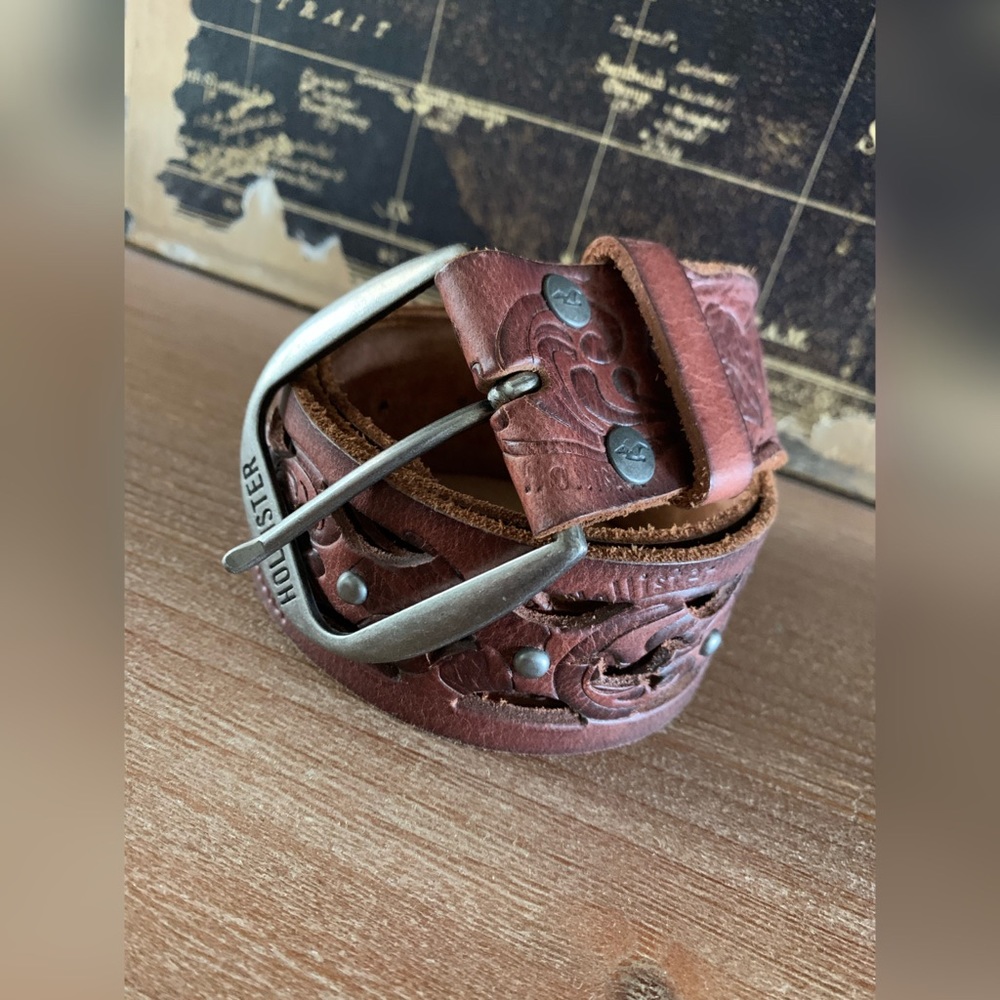 Hollister Laser Cut Leather Belt - Picture 3 of 7